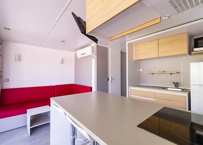 Camping Valencia - Bungalows * Пусоль