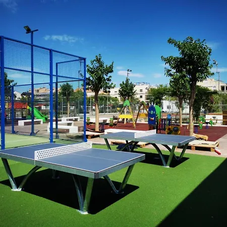 瓦伦西亚露营度假村 - 简易别墅 假日公园