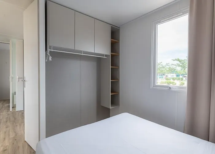 Camping Valencia - Bungalows * Puçol