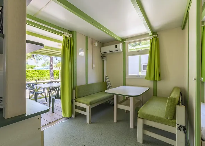 Parque de vacaciones Camping Valencia - Bungalows *